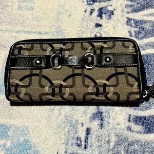 Women’s Wallet - Never Used